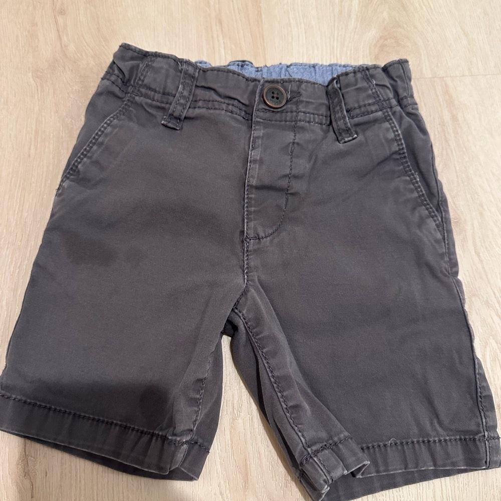 OshKosh Gray Shorts Boys 3T